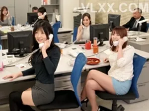 vlxx ngực to
